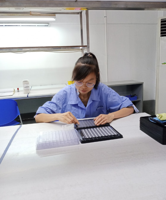 勤懇敬業(yè)、甘于奉獻(xiàn)---記晨信公司制造一部非標(biāo)班班長汪玲同志